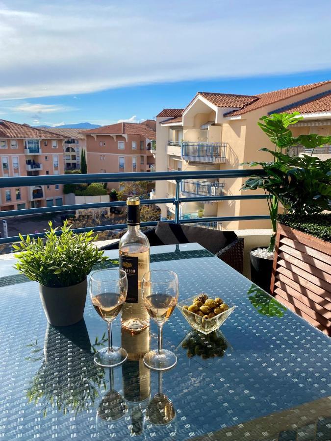 Port-Frejus, Le Paladien, Appartement 2 Pieces Climatise, Terrasse & Parking Kültér fotó